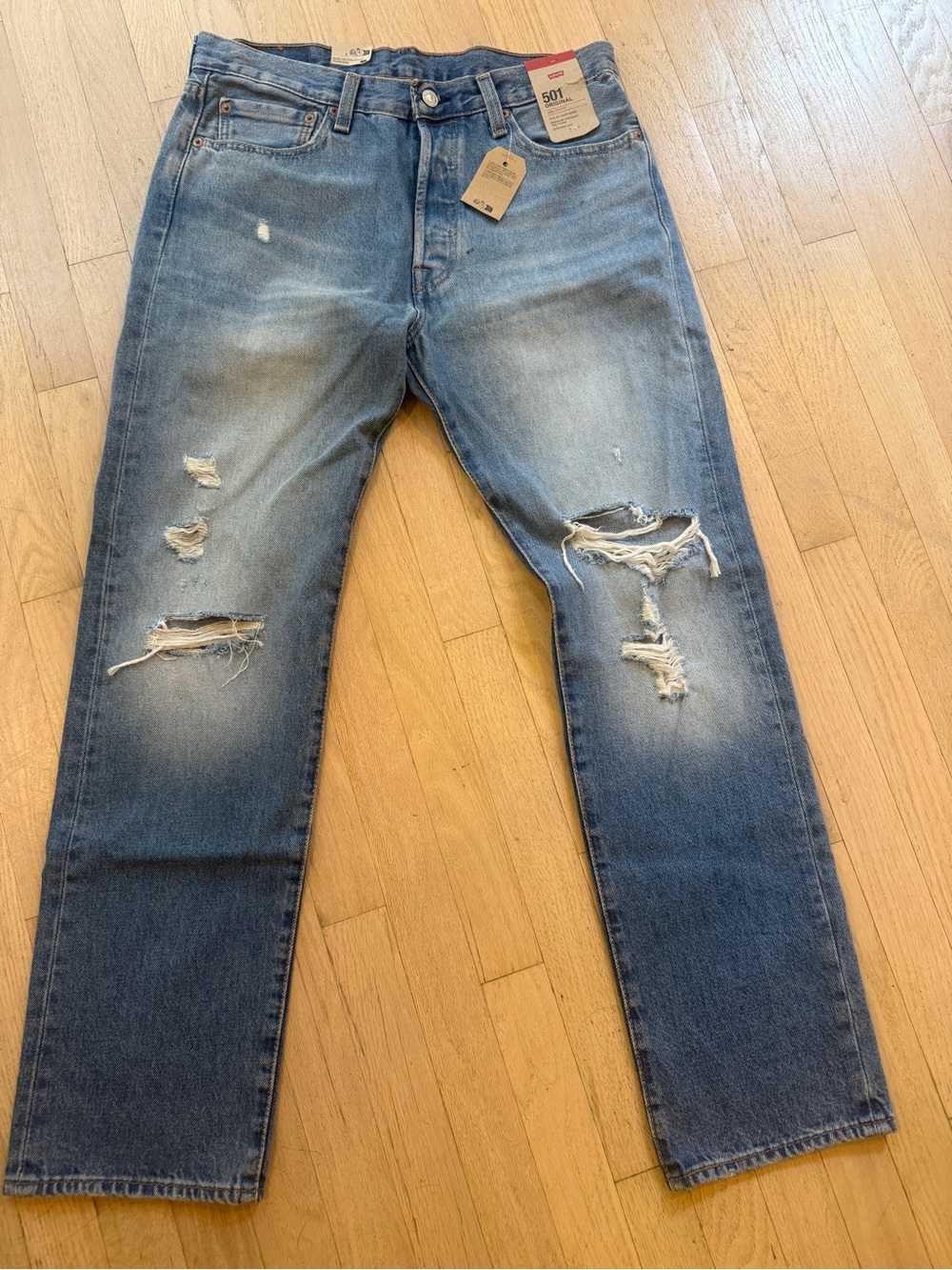 Levi's 501 Original Jeans straight leg sits at waist regular through thigh Blue